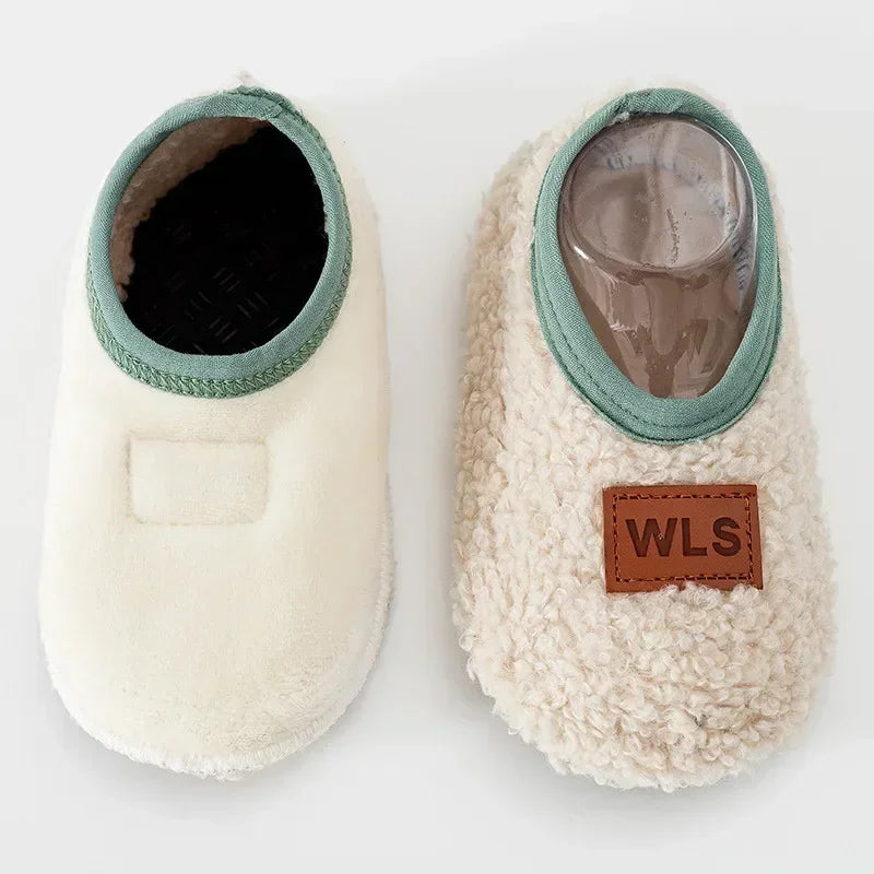 Liam's Snuggle Buddies: Plush Winter Baby Slippers for Happy Feet