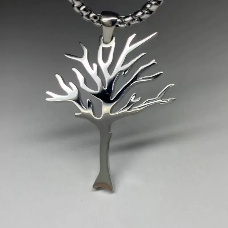 Leafless tree necklace