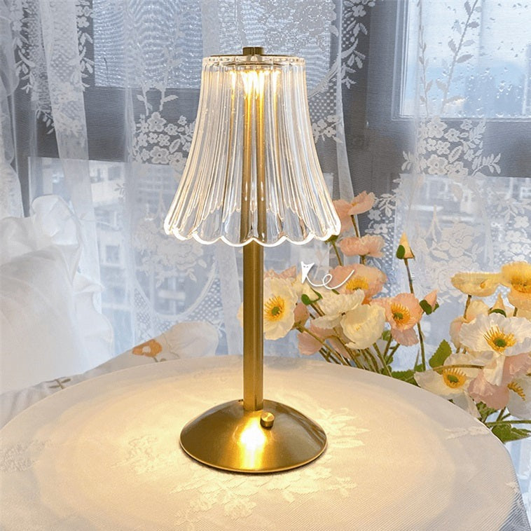 Lampe de table vintage en cristal doré