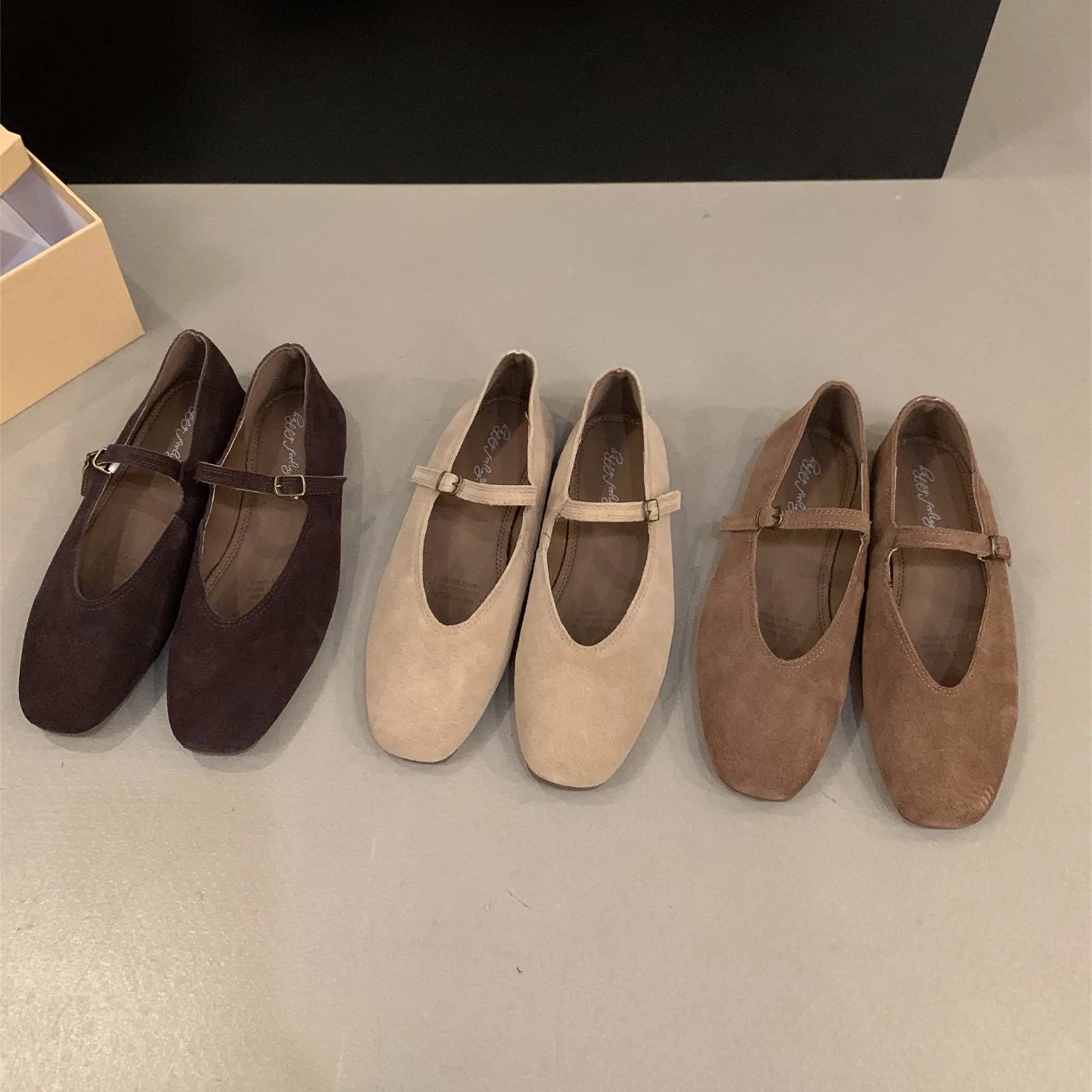 Leika Spring Women Flats – Slip-on balletsko i blødt læder til afslappet