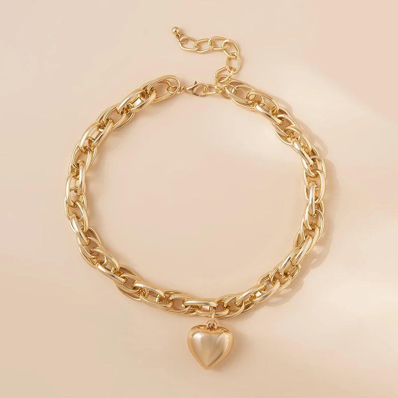 Aylah Heart Halsband