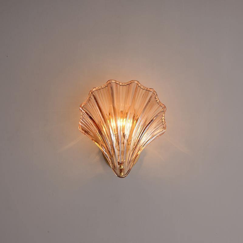 Shell Wall Lamp - Bring the Sea to Your Interior