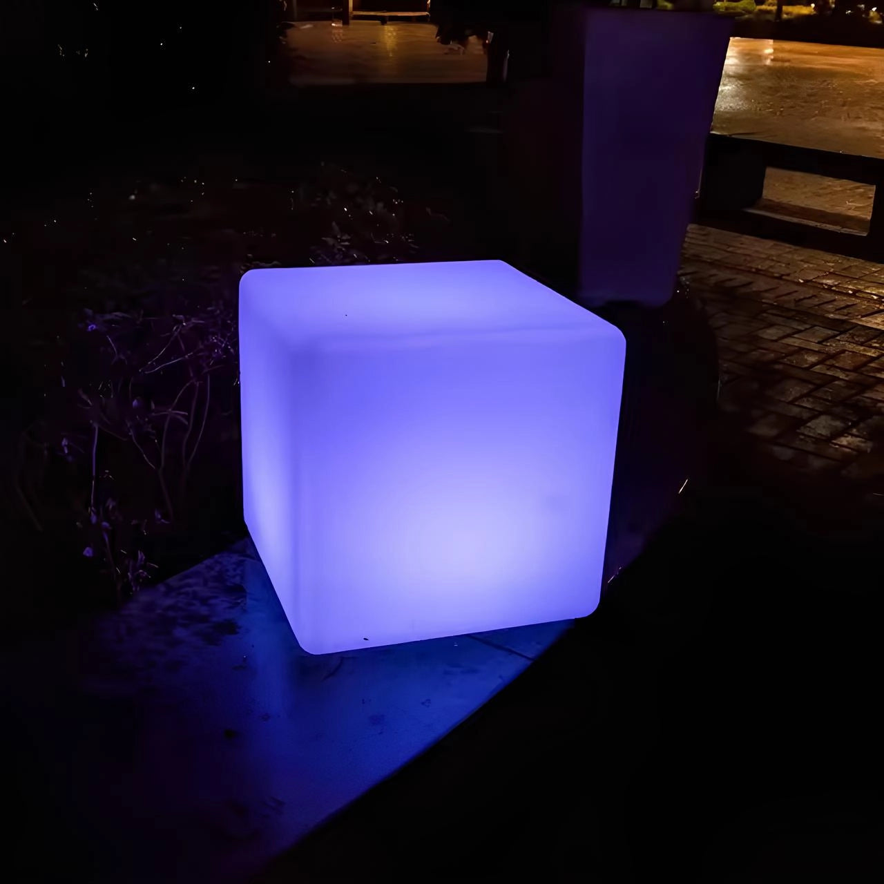 Lumières Cubes LED Rechargeables Étanches - Éclairage Extérieur Moderne