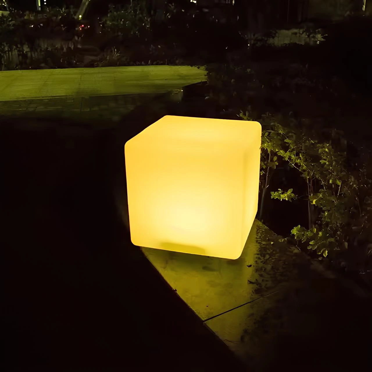 Rechargeable Waterproof LED Cube Lights - Modern Outdoor Lighting