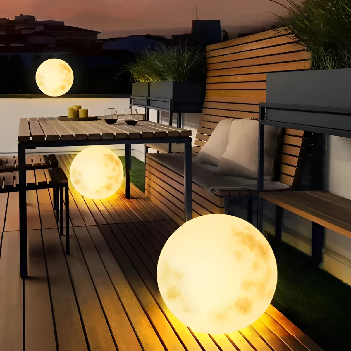 Solar LED Moonlight Orbs - Waterproof Floating Garden & Pool Lights