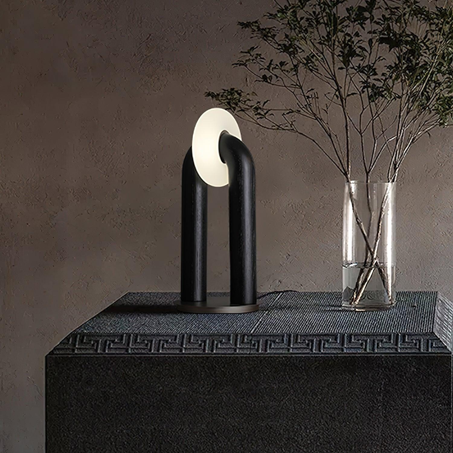 ArchedLight - Lampe de table innovante