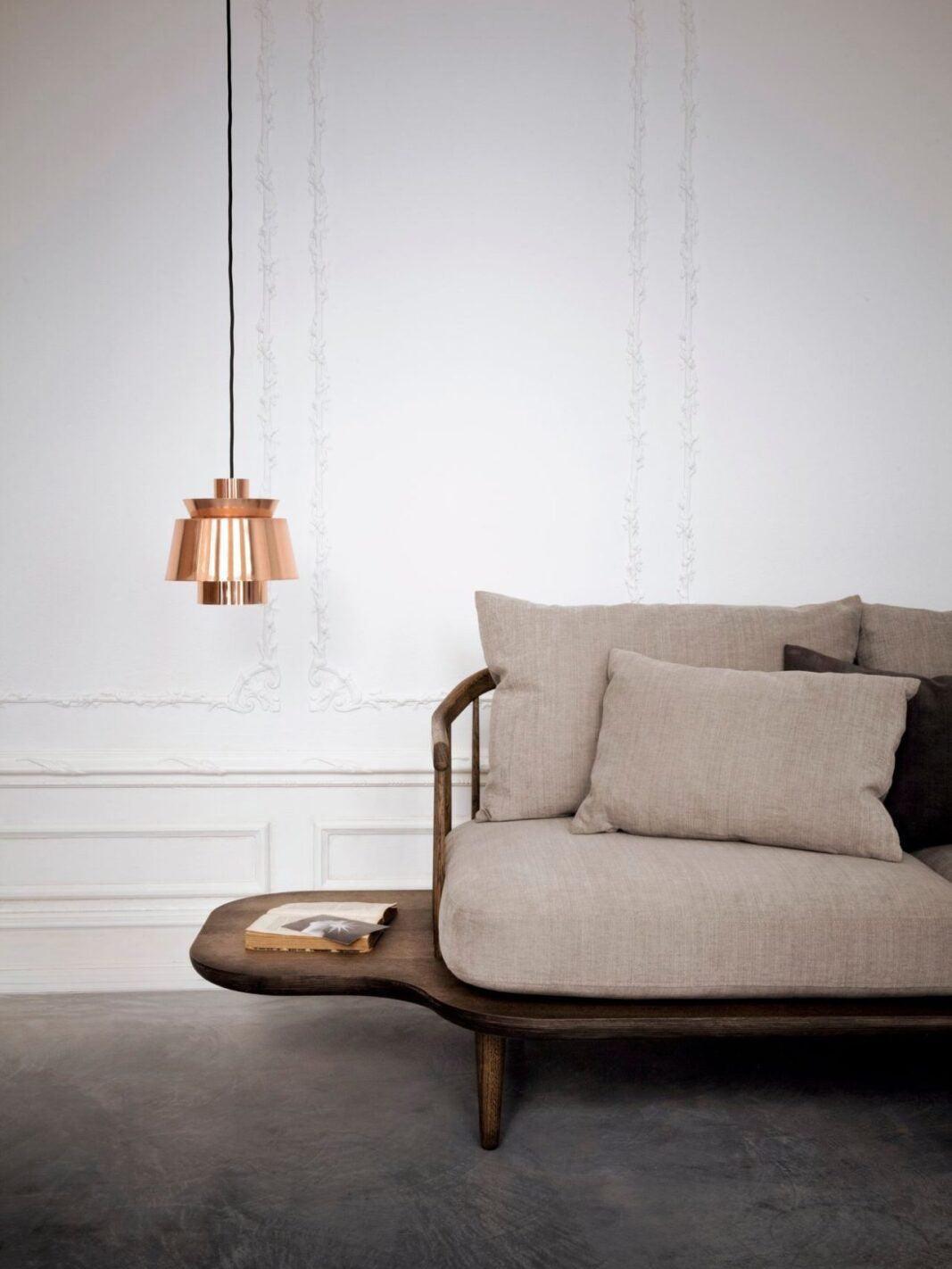 OrionGlow – Elegant Pendant Lamp in Light