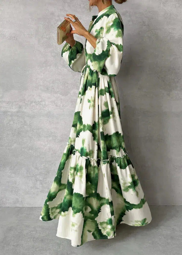 Clara – green, long-sleeved maxic dress with v-neckline