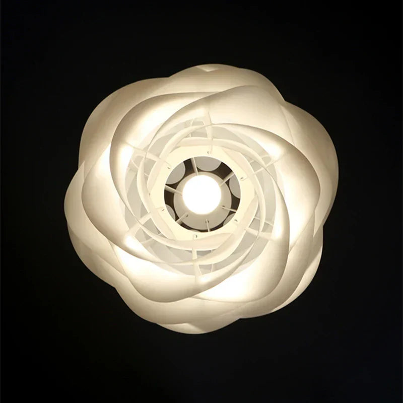 CrystalPetal - Rozenkrans ceiling light