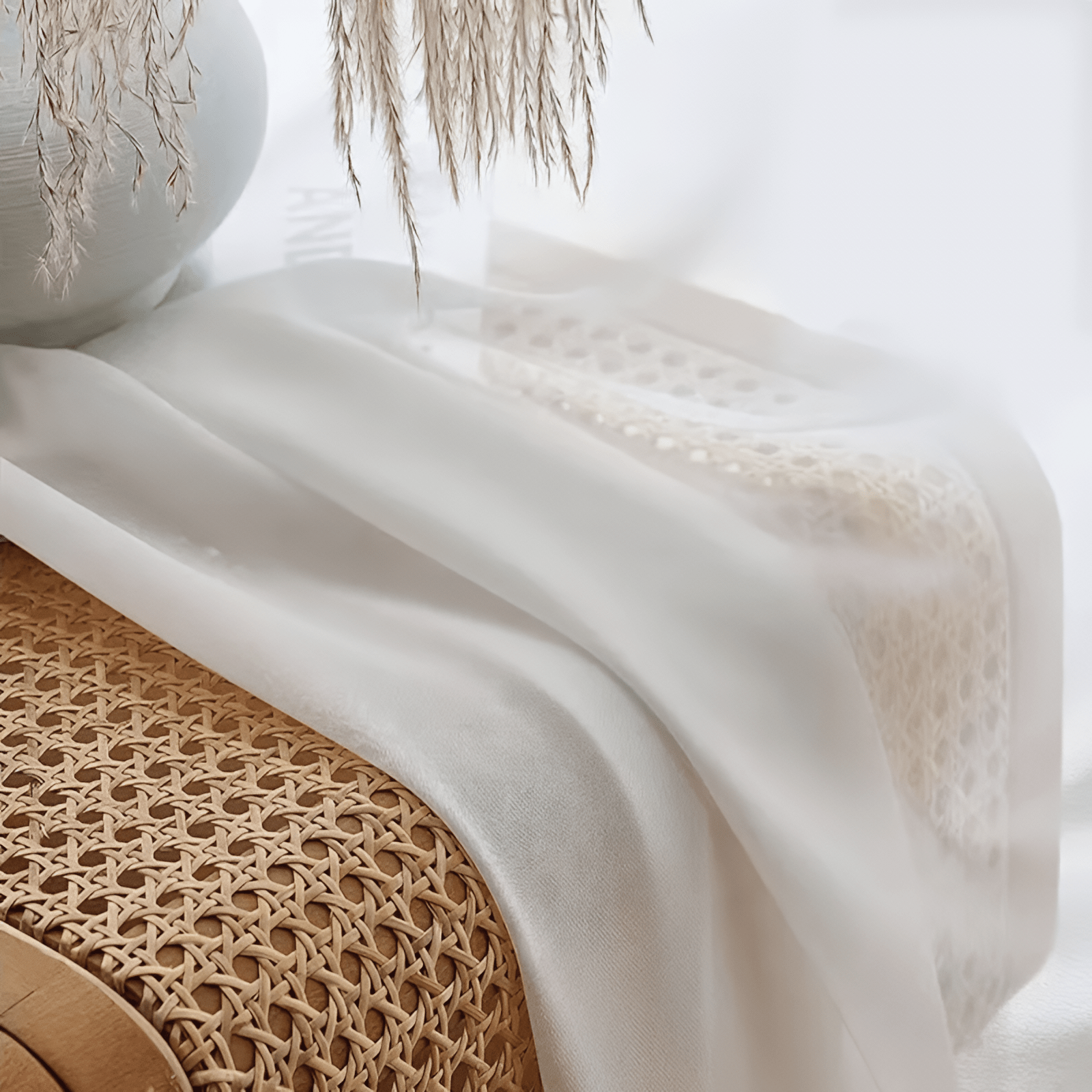 AIRY CHILL | MINIMALISTIC CURTAIN