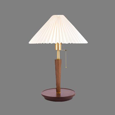 VintageLumi – Lampe rétro en bois