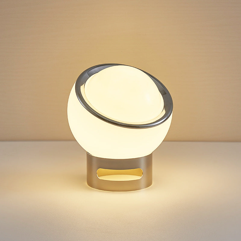 Fransk Opal Bauhaus Bordlampe