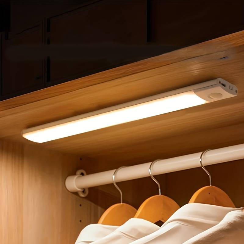 EasyStick™ Motion Light - bevestigbare lamp voor kledingkast en kasten, keuken en omgeving