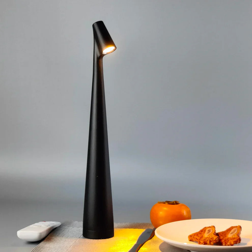 Nordic minimalistic design table lamp cordless