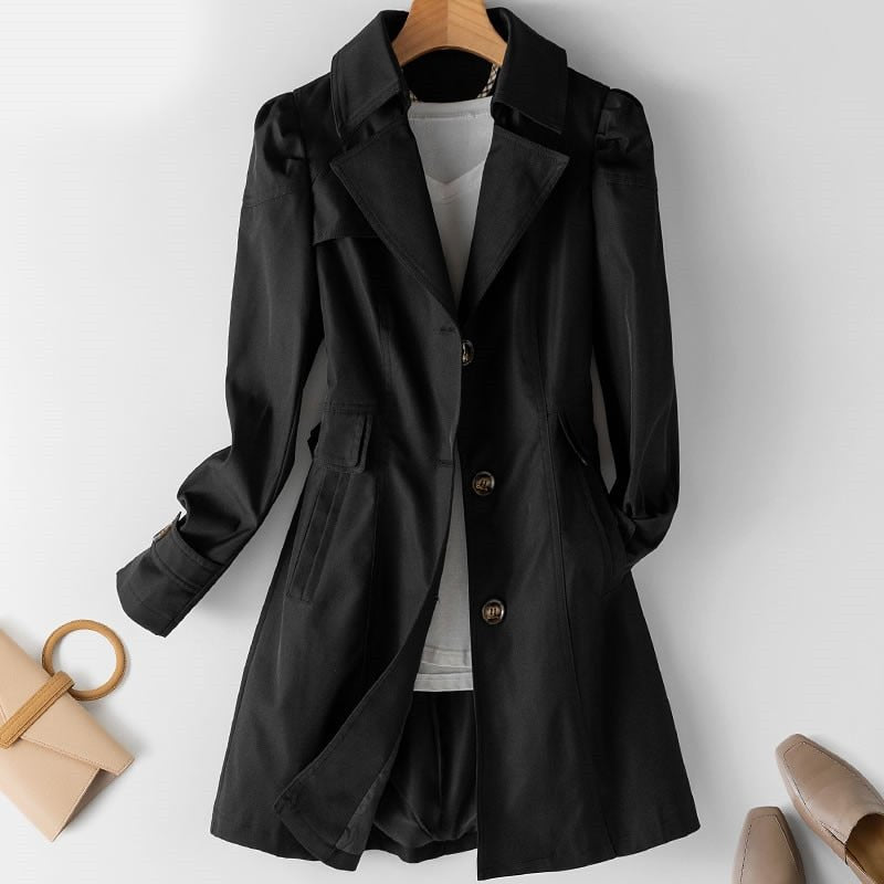 Clara – Moderner Trenchcoat/Jacke mit Cut-Outs, hohem Kragen und Knöpfen