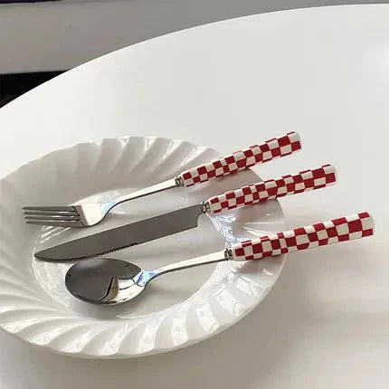 Chequered Pattern Stainless Steel Cutlery Set