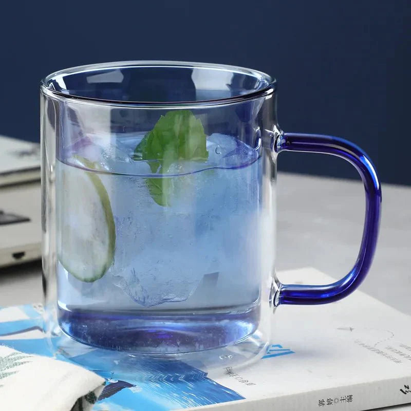 Bunte doppelwandige Kaffeetasse aus Glas