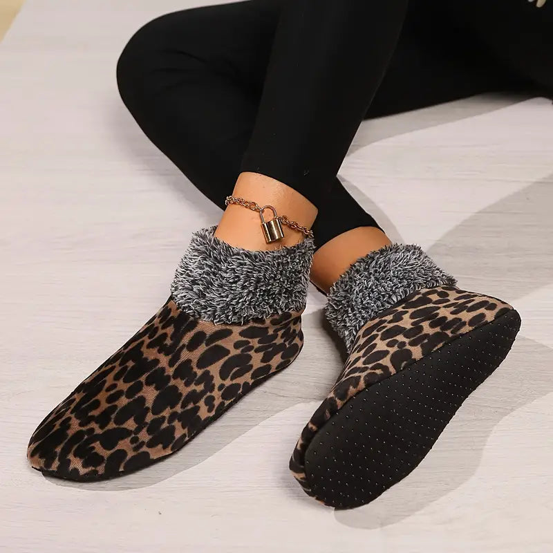 Pantuflas con estampado de leopardo para mujer