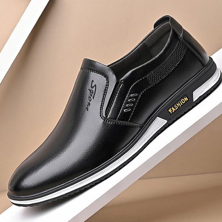 Elegancia clásica: mocasines de piel premium 'ElegantStride' para hombre