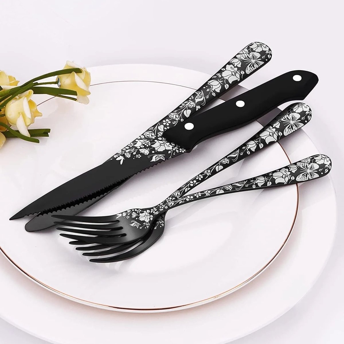 FancyFeast 24 Piece Floral Cutlery Set