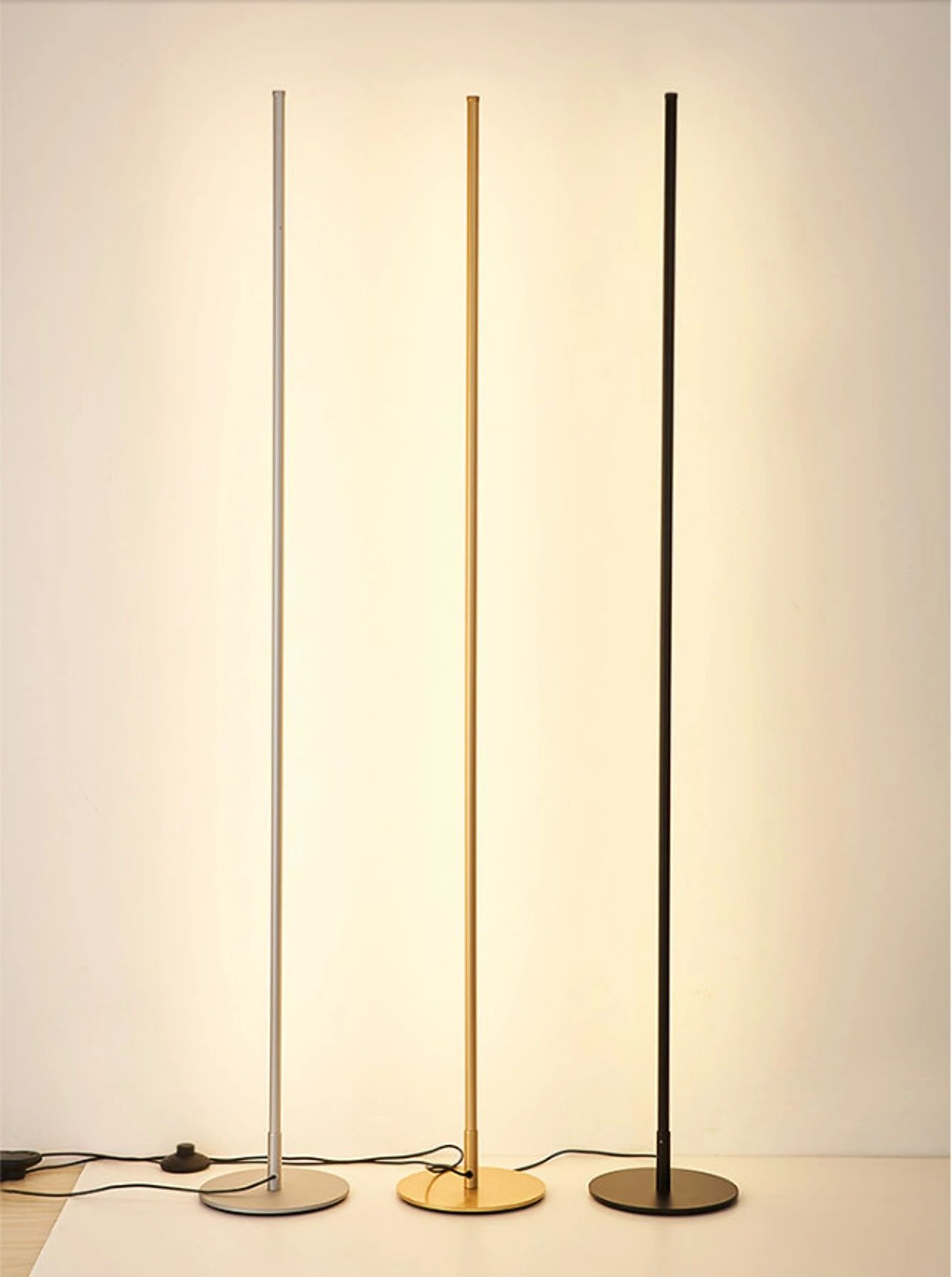 Lampadaire moderne Light Mouth