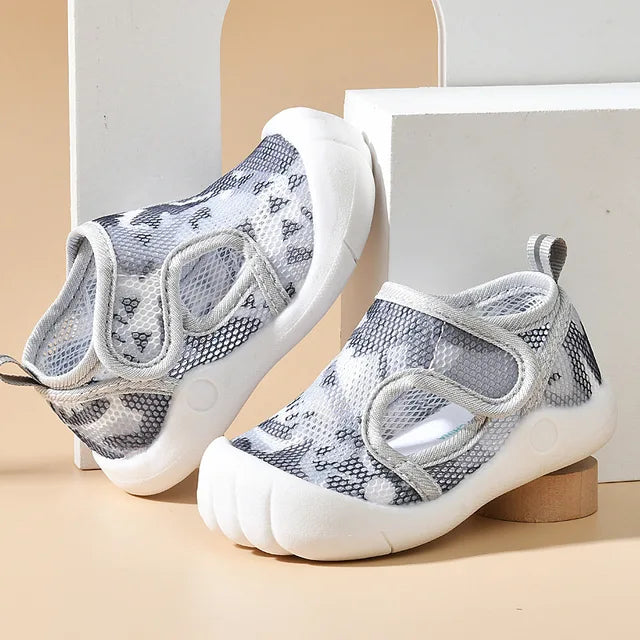 Puddle Play Pals™ - Lightweight and non-slip - Sandals for children