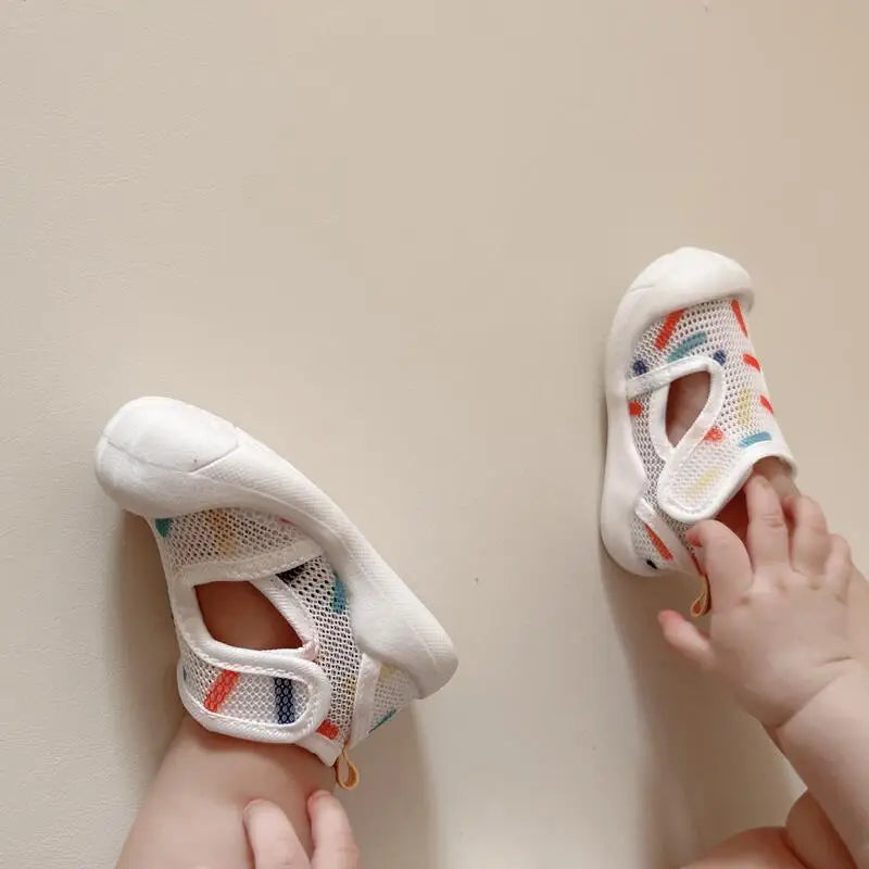 Puddle Play Pals™ - Lightweight and non-slip - Sandals for children