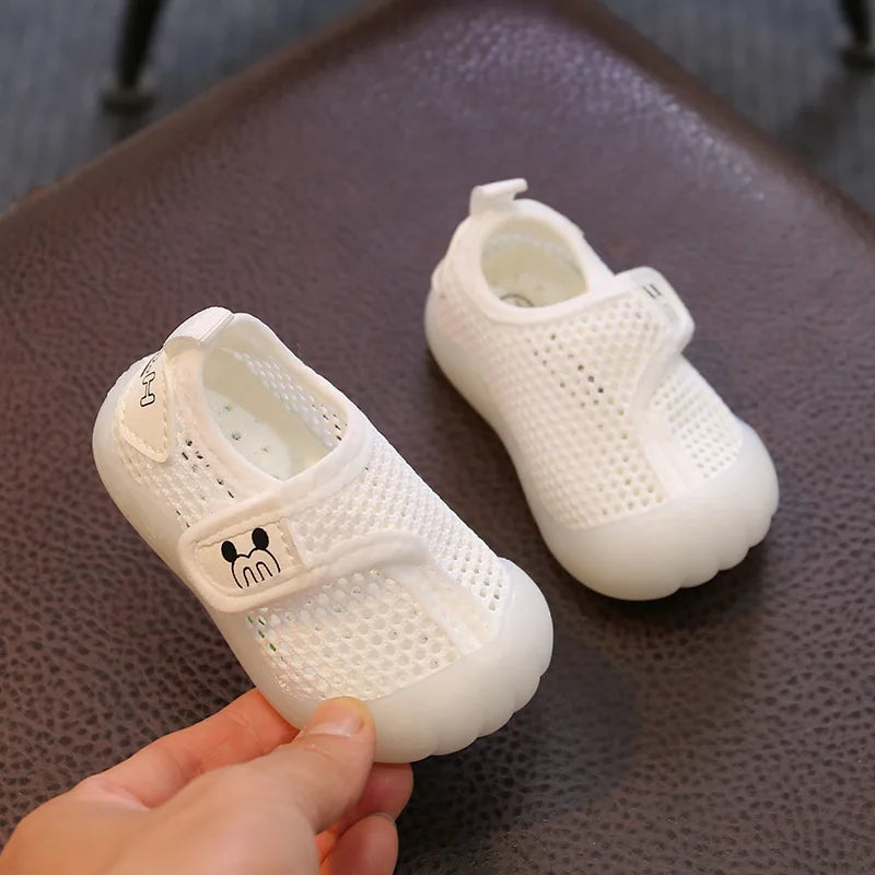 BabyStep™ | Hold din baby sikker, mens du tager deres første skridt