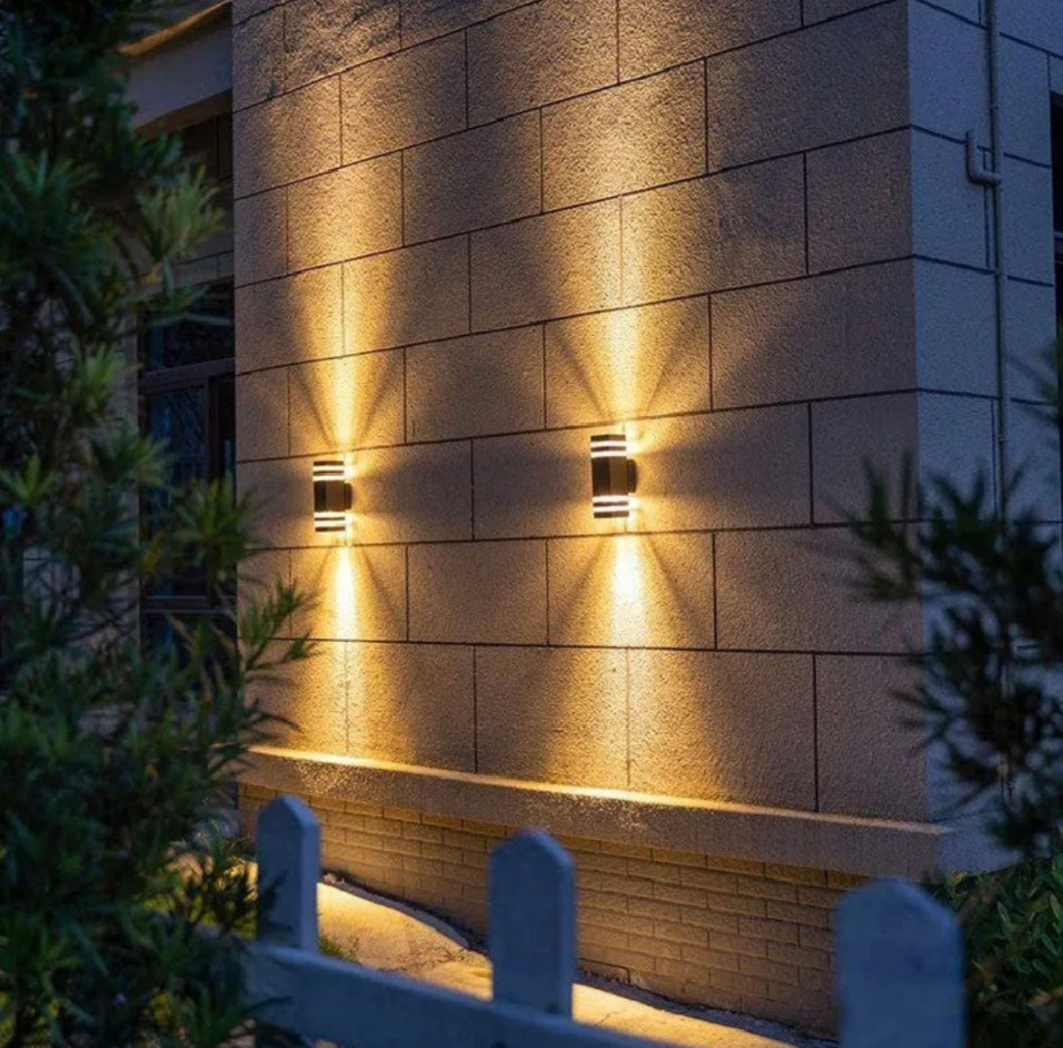 Aluminium Waterproof Outdoor Double Head Wall Light