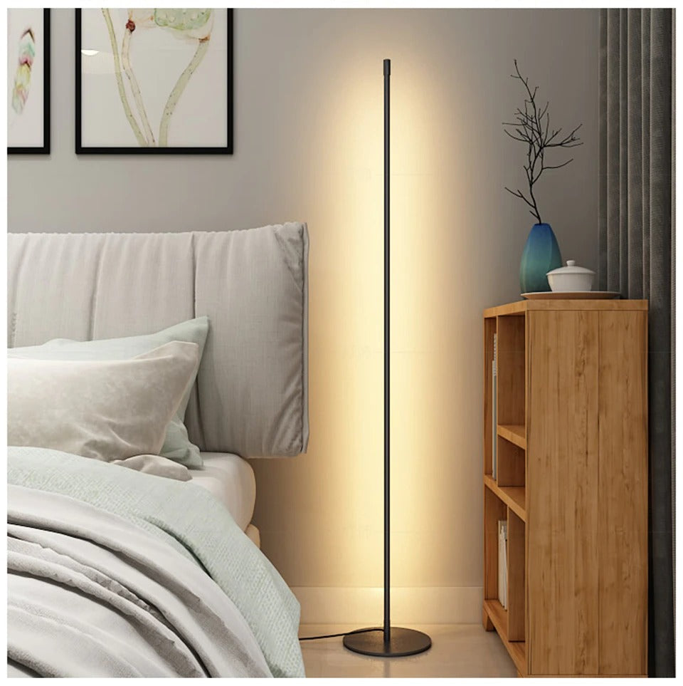 The Dahl Floor Lamp