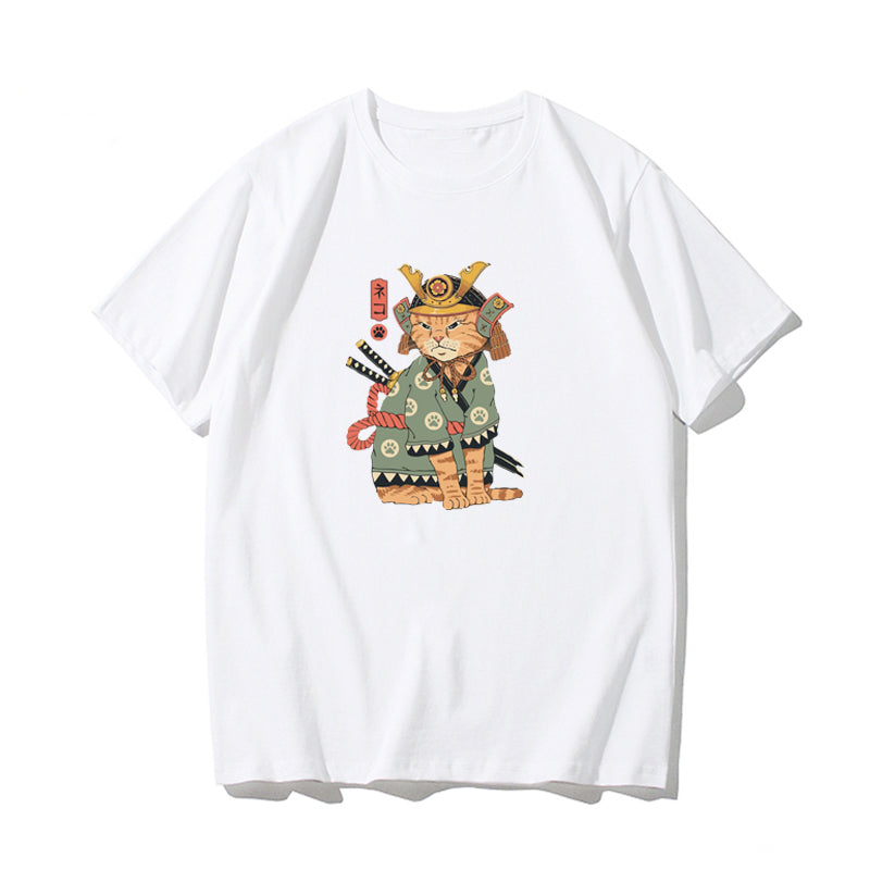 Camiseta con gato naranja y katana samurái