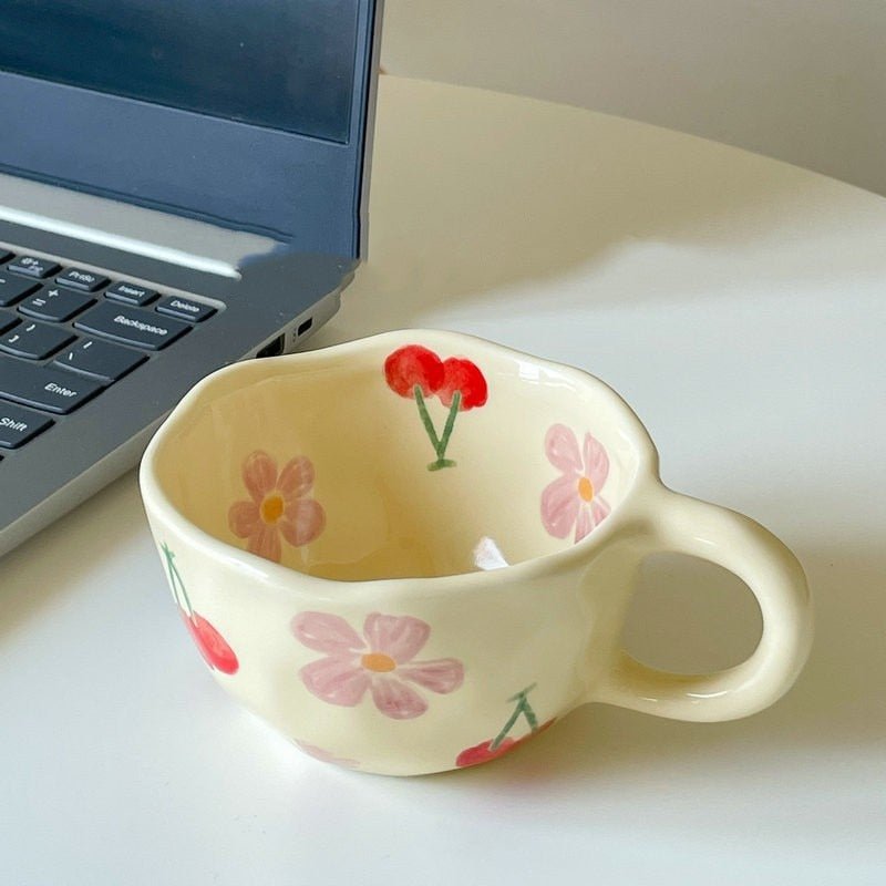 Koreanischer Stil unregelmäßige Blumen Keramiktasse