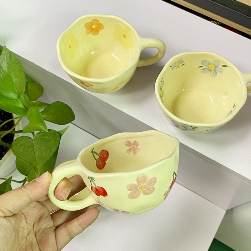 Koreanischer Stil unregelmäßige Blumen Keramiktasse