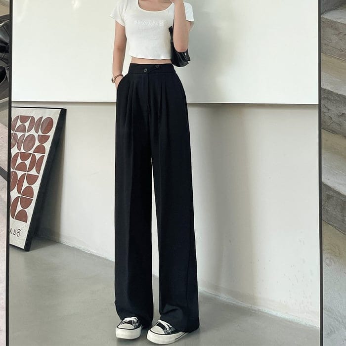 High-waisted wide-leg pants for all-day comfort