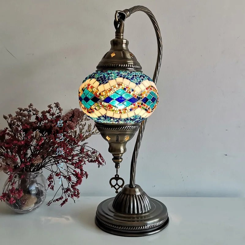 Lampada da tavolo in mosaico turco - Eleganza artigianale per i tuoi interni