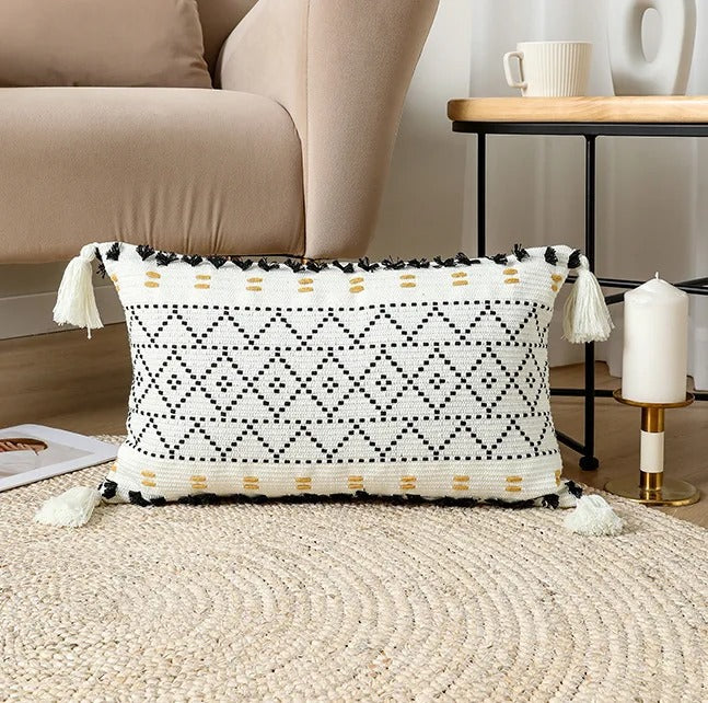 Boho Tufted Cushion Cover – With Tassels