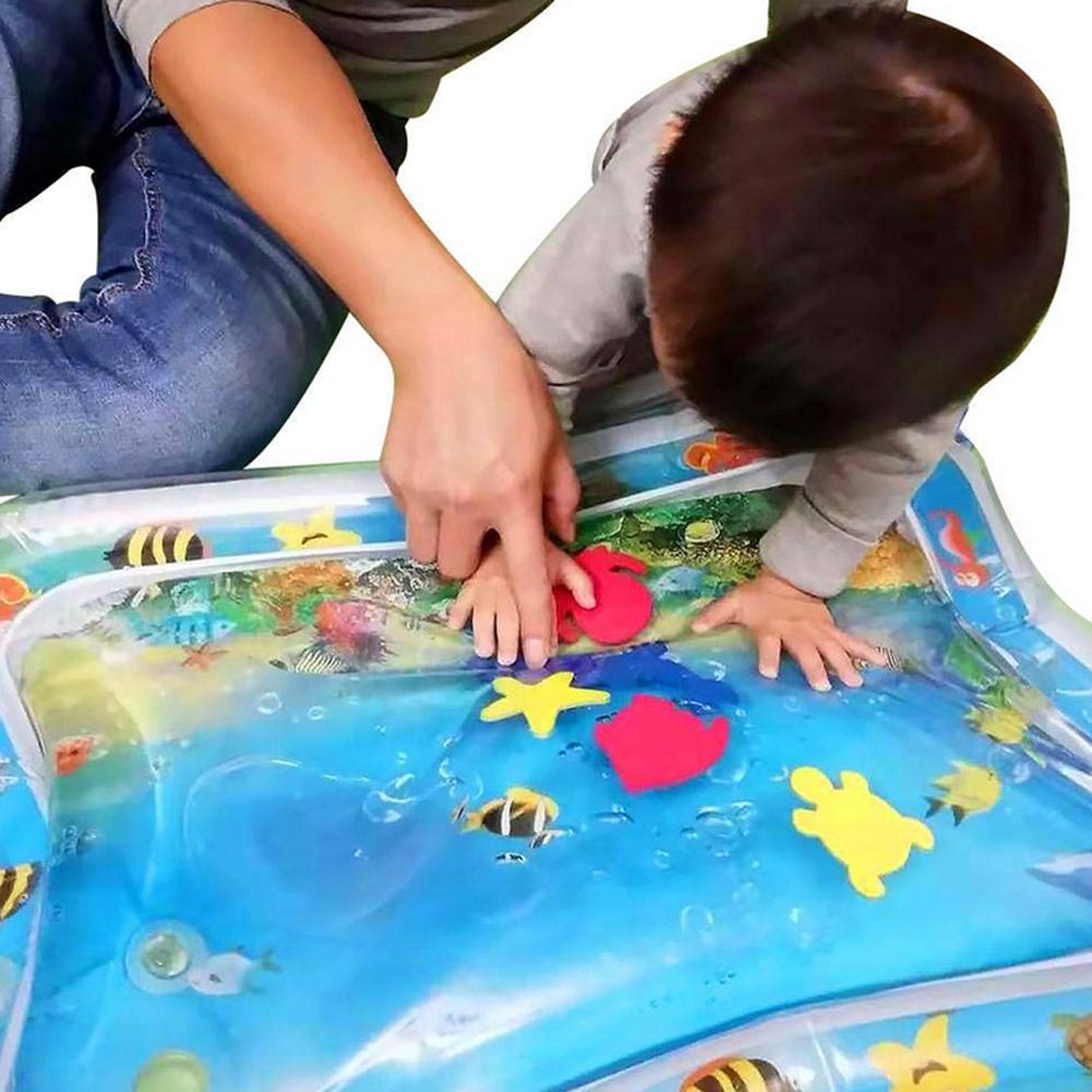 Water Play™ - Explorez l'eau sans déversement - tapis de jeu avec de l'eau