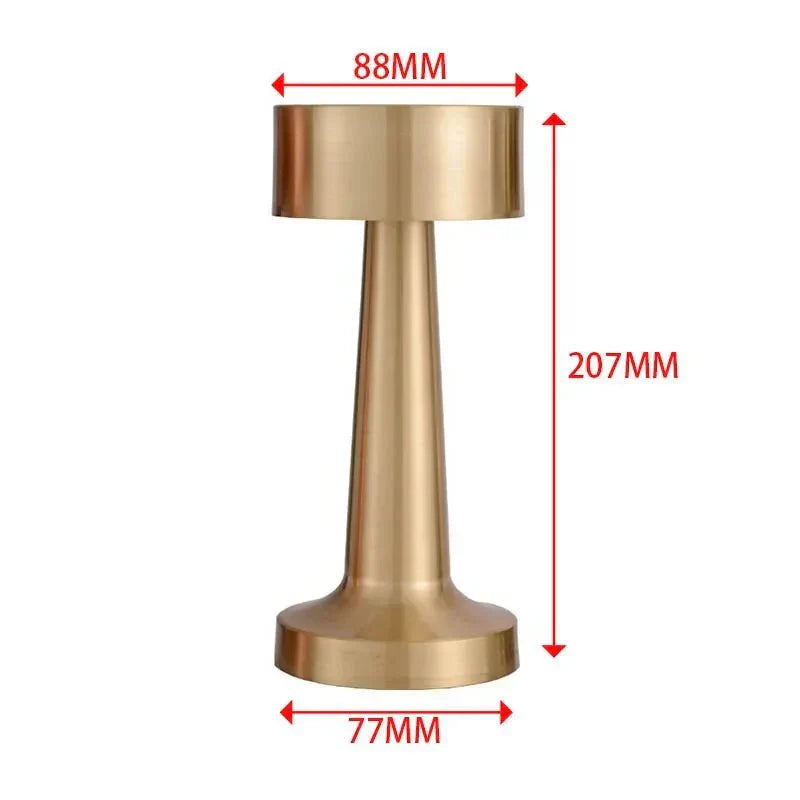 Metallfärgad LED-bordslampa