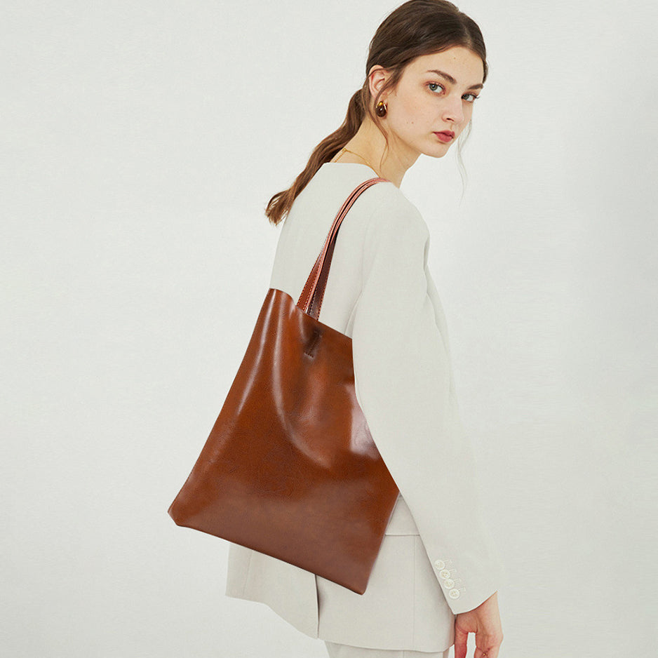 The Belfair Leather Tote Bag