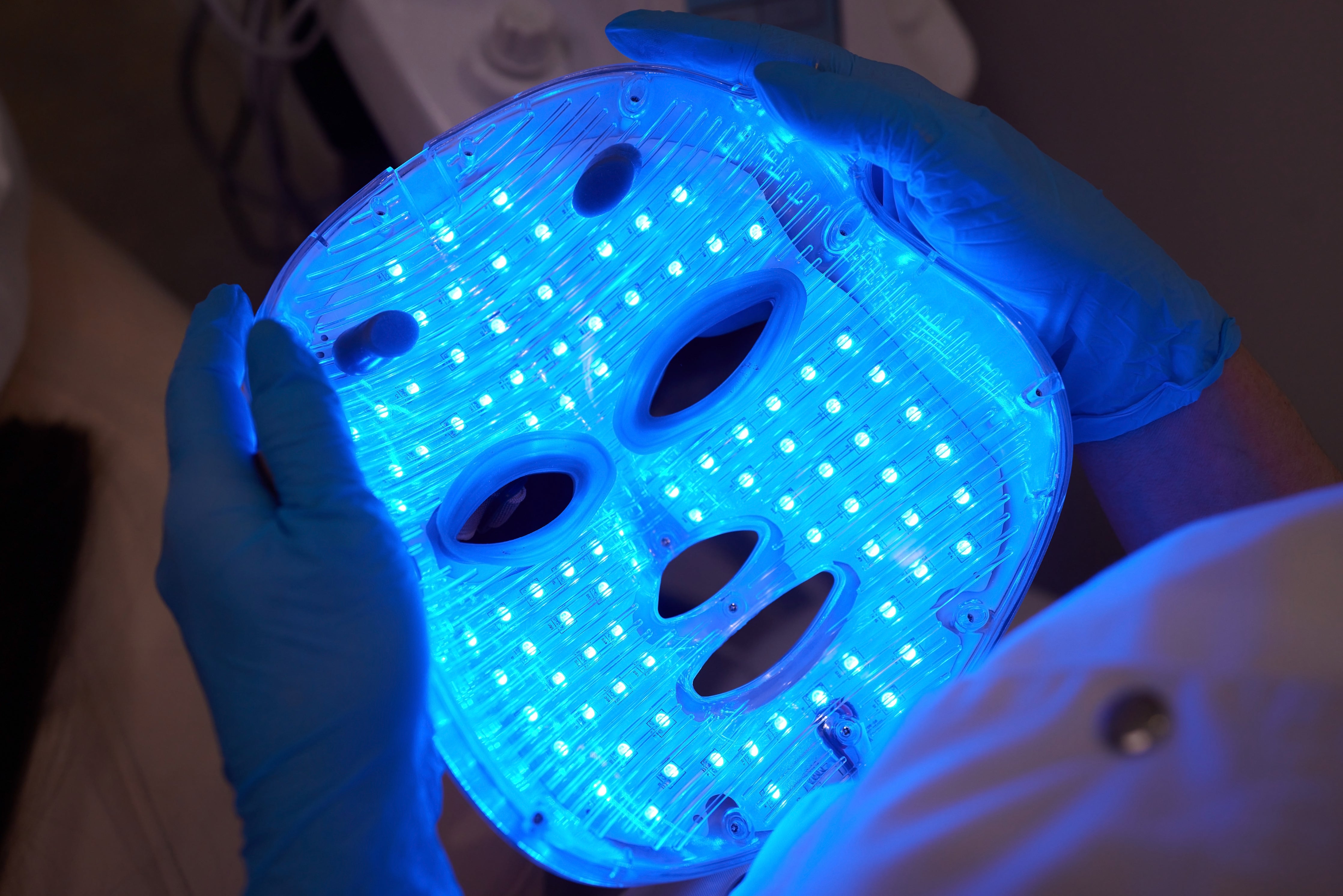 Vrimlo™ 7-Farben-LED-Lichttherapiemaske: Glätte die Haut mühelos