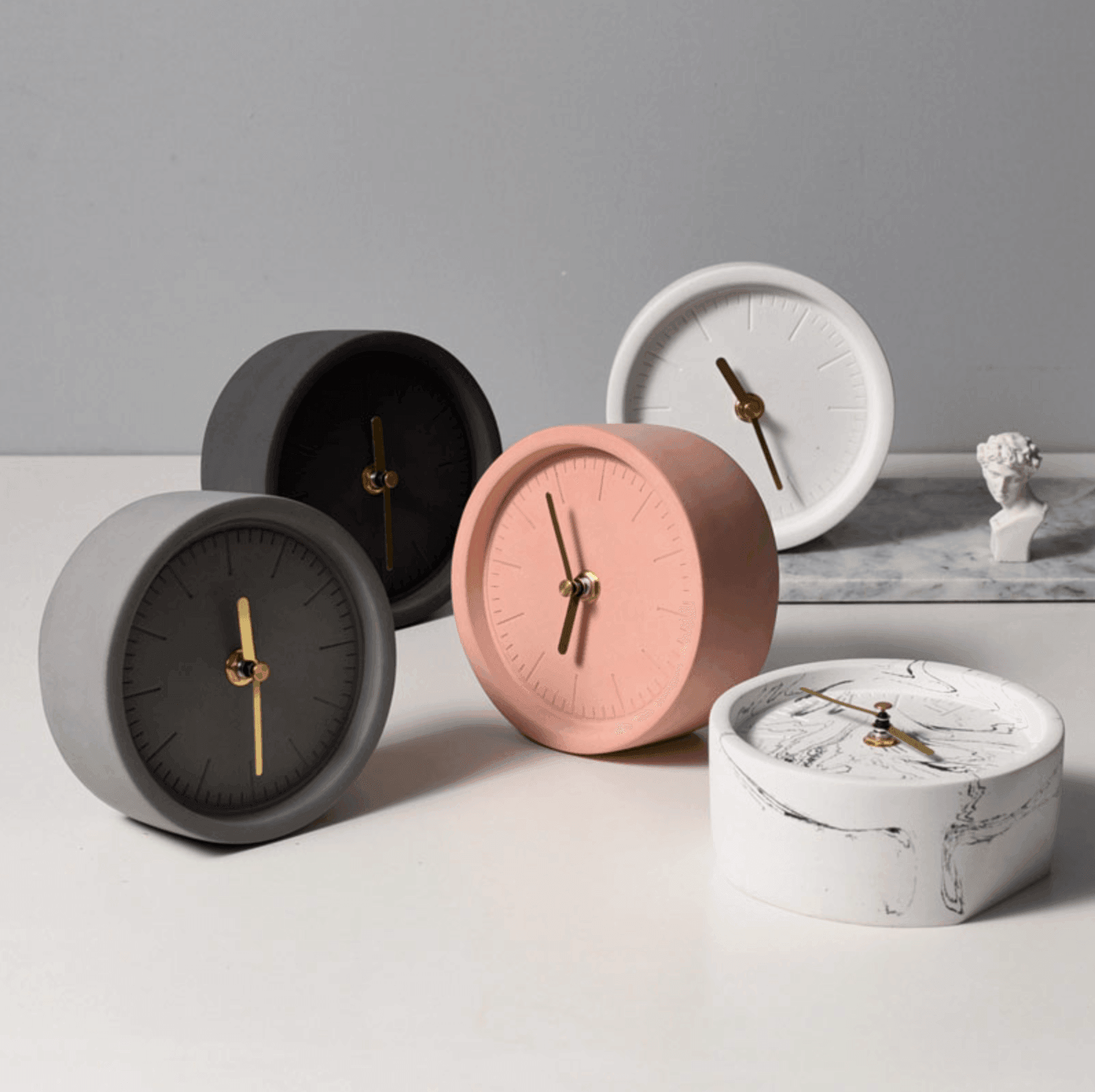 Cempli – Horloge de bureau en ciment de luxe au look minimaliste pour un intérieur élégant