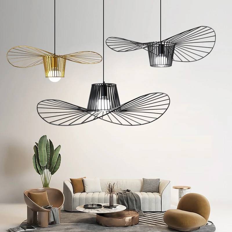 Minimalistische strohoed hanglamp