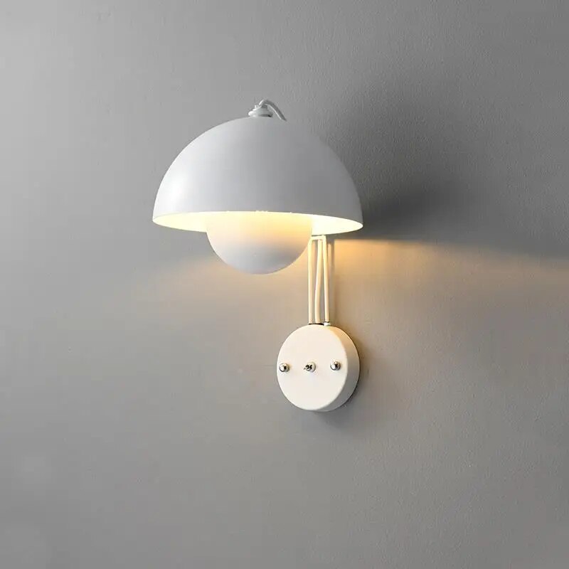 NightBud - wall light with mushroom