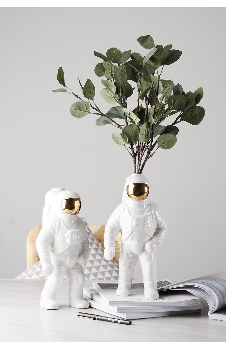 Astronaut vase