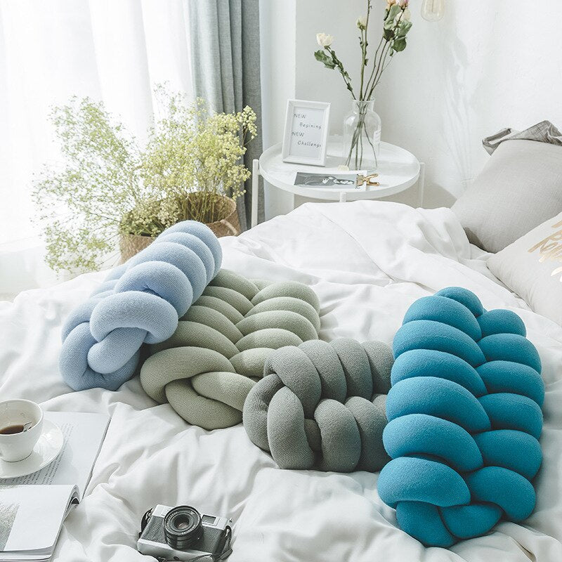 Bright Knot Pillow