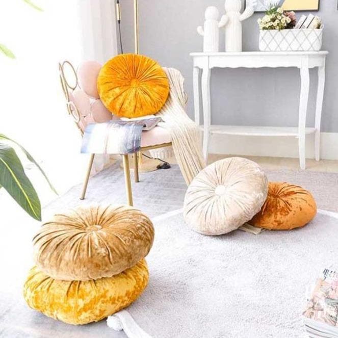 Crushed Velvet Round Pillow