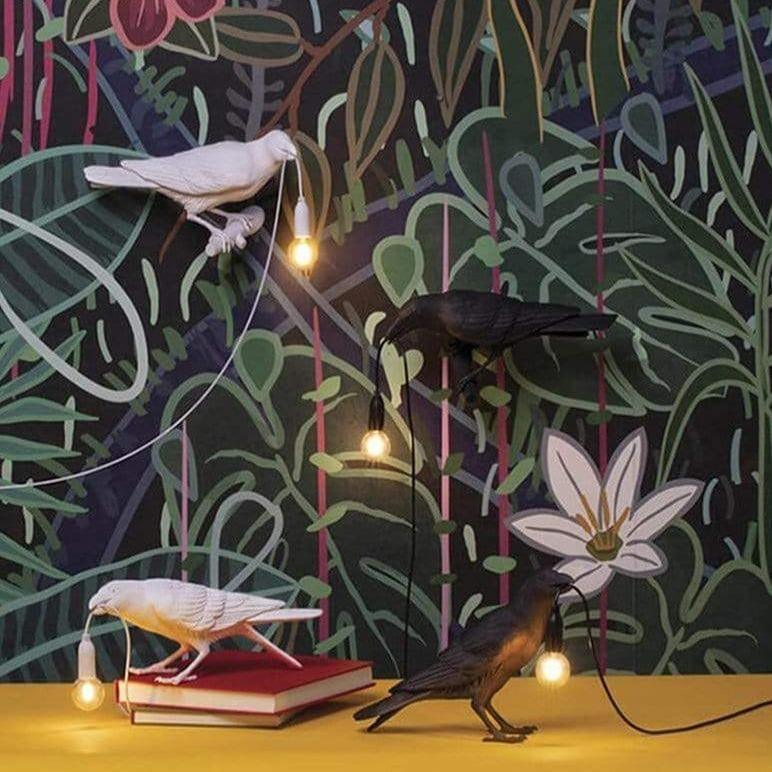 La lampe à oiseaux corbeaux