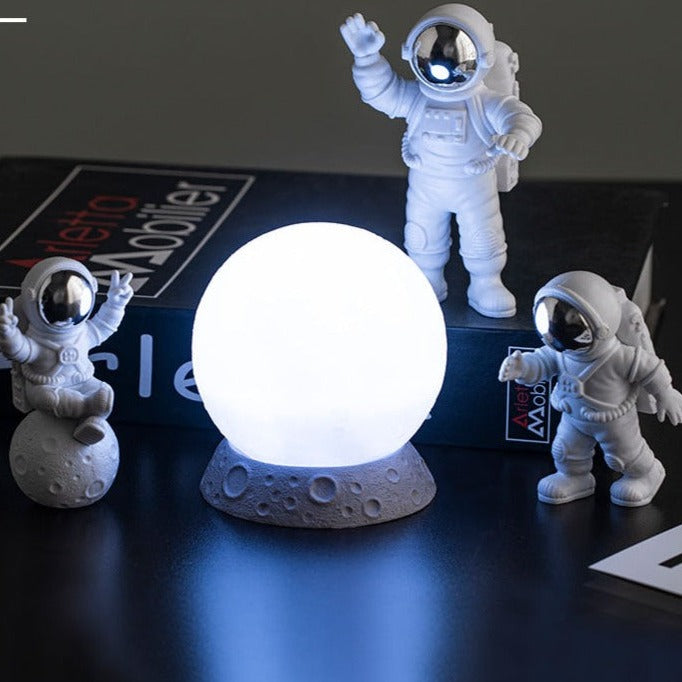 Set Decorativo Astronauta e Luna