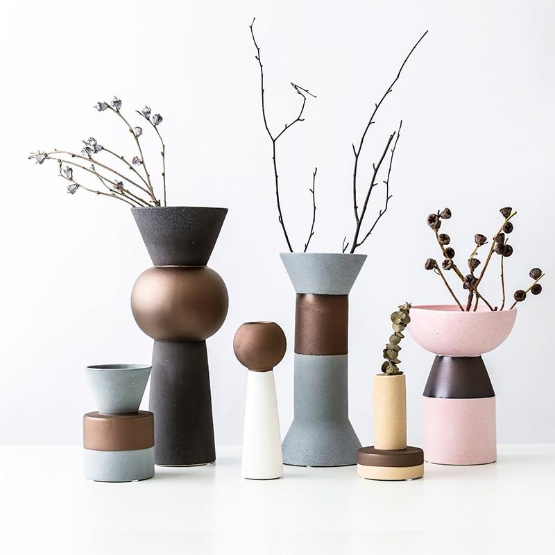 Vases en céramique de style nordique