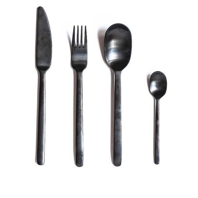 Black/Gold Cutlery Set